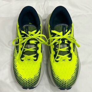 Brooks Caldera 6. Highlighter yellow. Size 8 men’s.